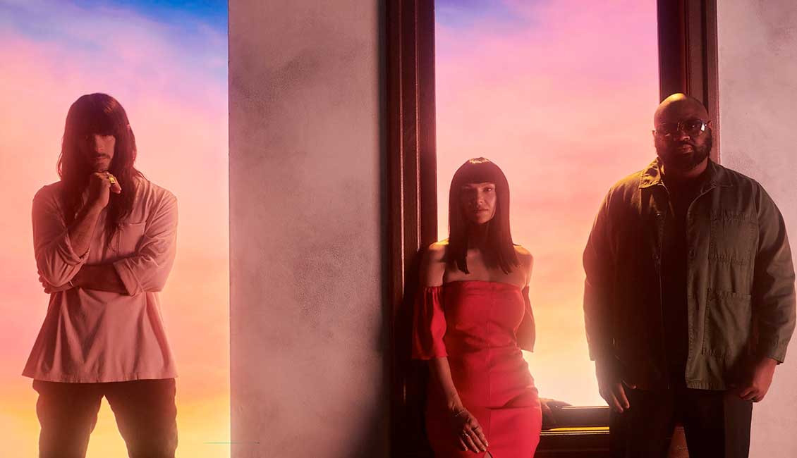 Khruangbin plays Gunnersbury Park London 2025